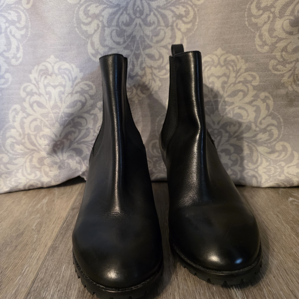 EUC Brooks Brothers Leather Boots